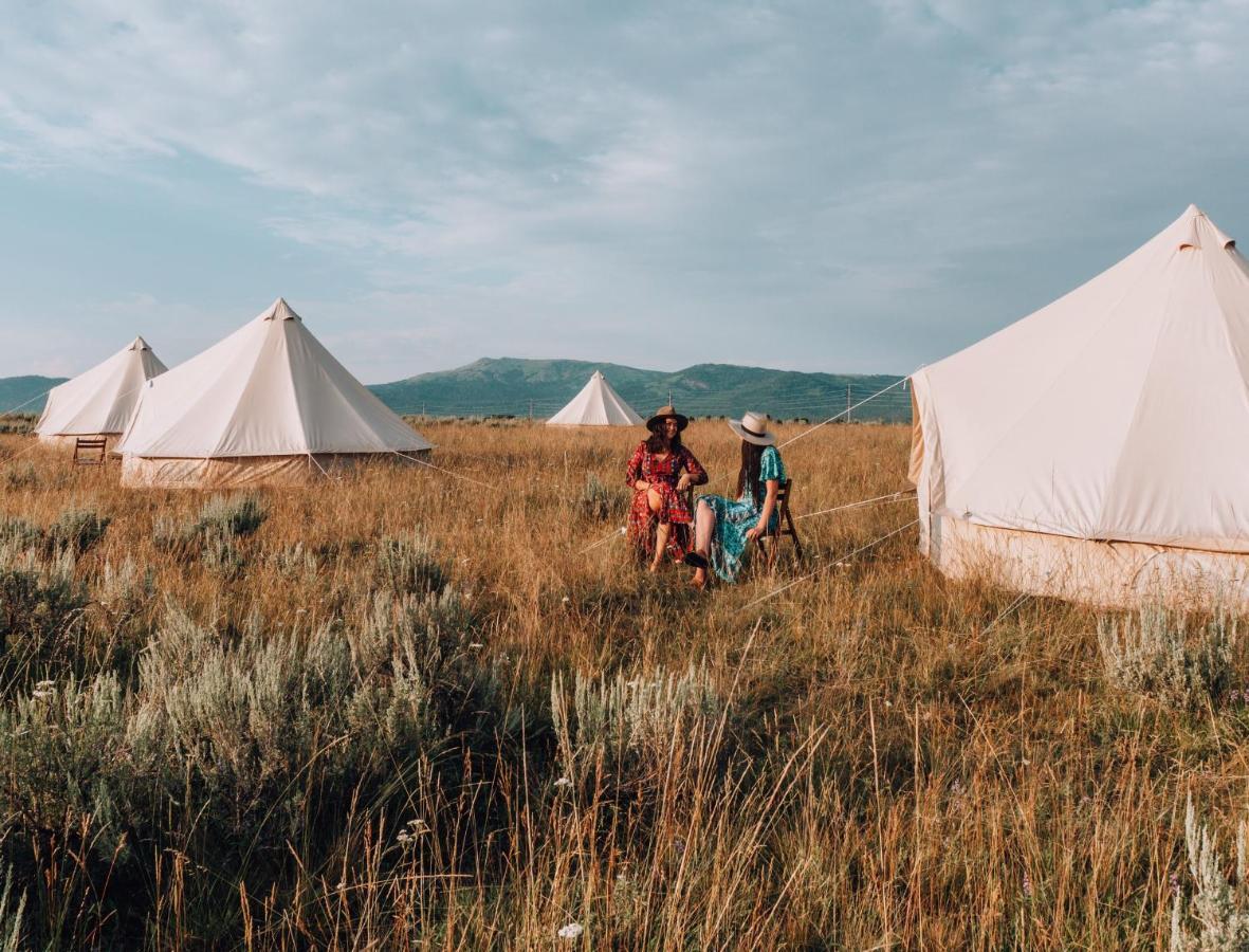 Wander Camp Yellowstone Island Park Exterior foto